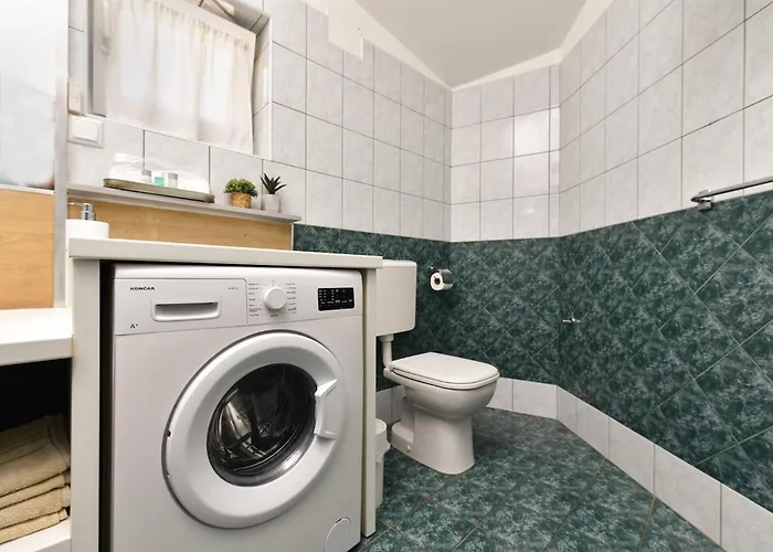 Apartament Mare 2407