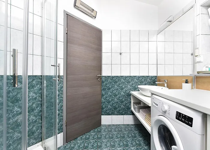 Apartament Mare 2407
